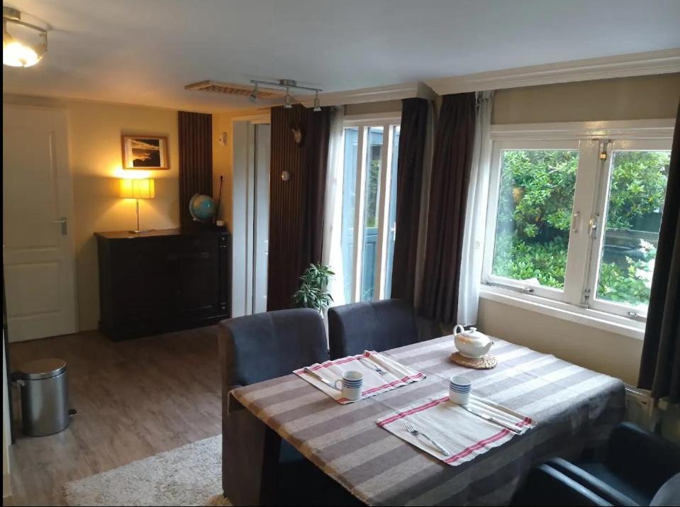 Chalet Op De Veluwe Putten Ngoại thất bức ảnh